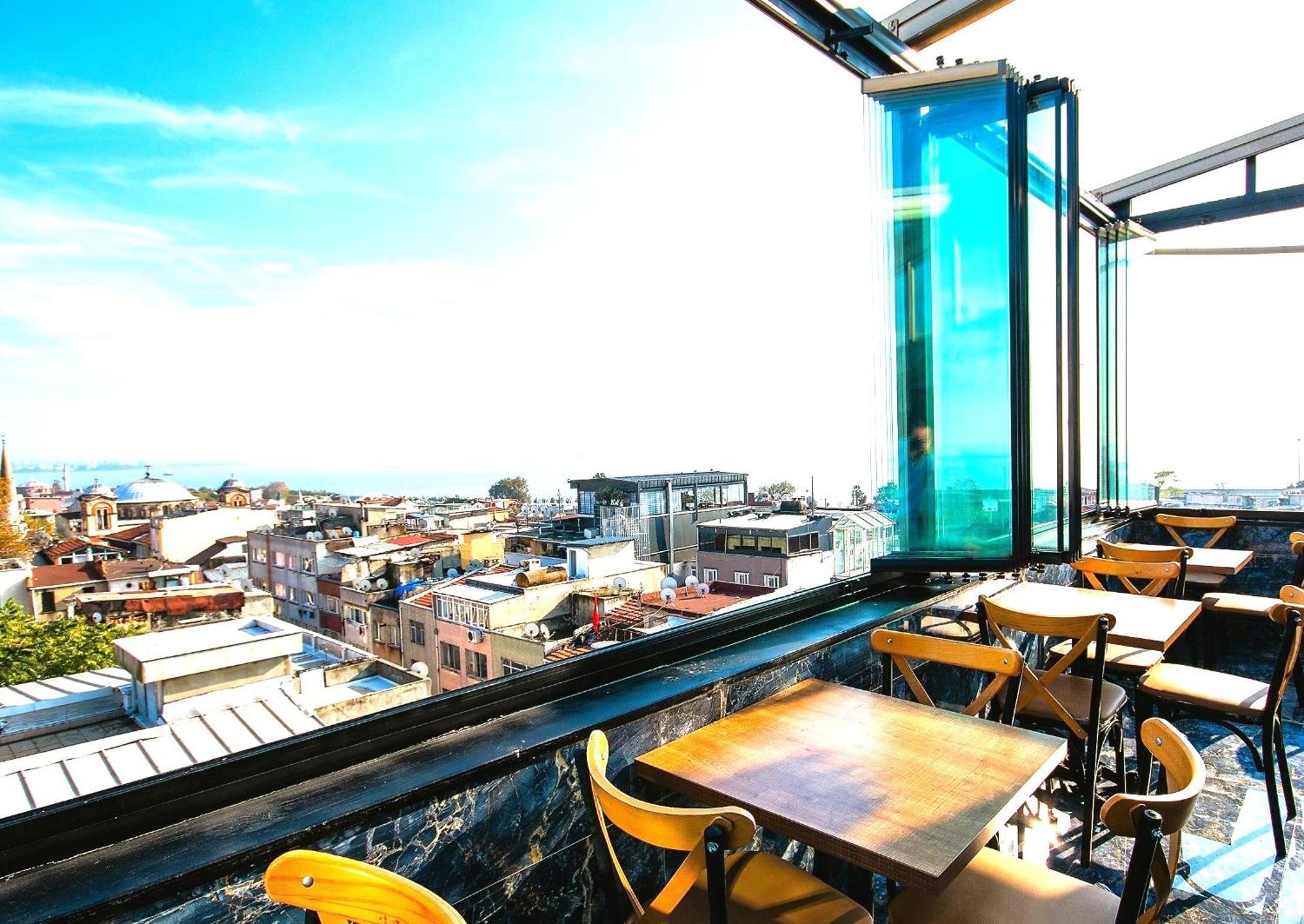 Hotel Atesde Dustu Salvara à Istambul Extérieur photo